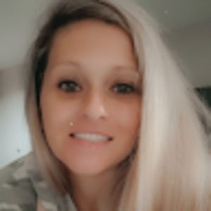Meet your Posher, Jillian